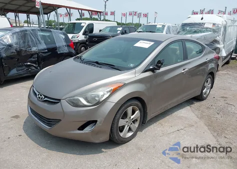 2013 Hyundai Elantra Gls из США, поврежденный, VIN 5NPDH4AE8DH423879